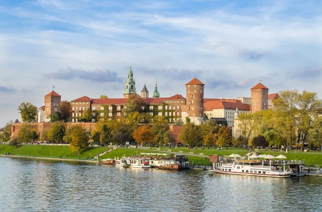 Sesja fotograficzna w mieście - pomysły na zdjęcia w Krakowie